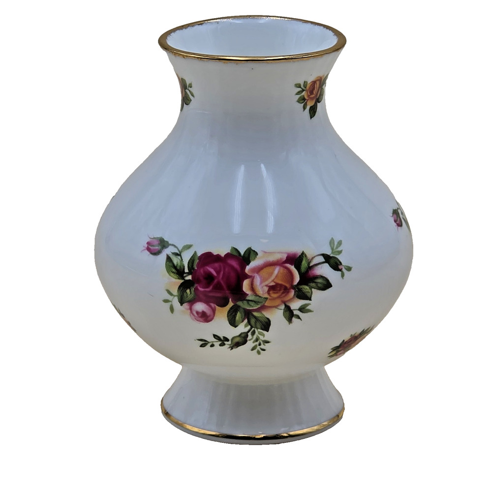 Royal Albert Old Country Roses 4.5" Bud Vase Bone China ENGLAND 1962 Backstamp